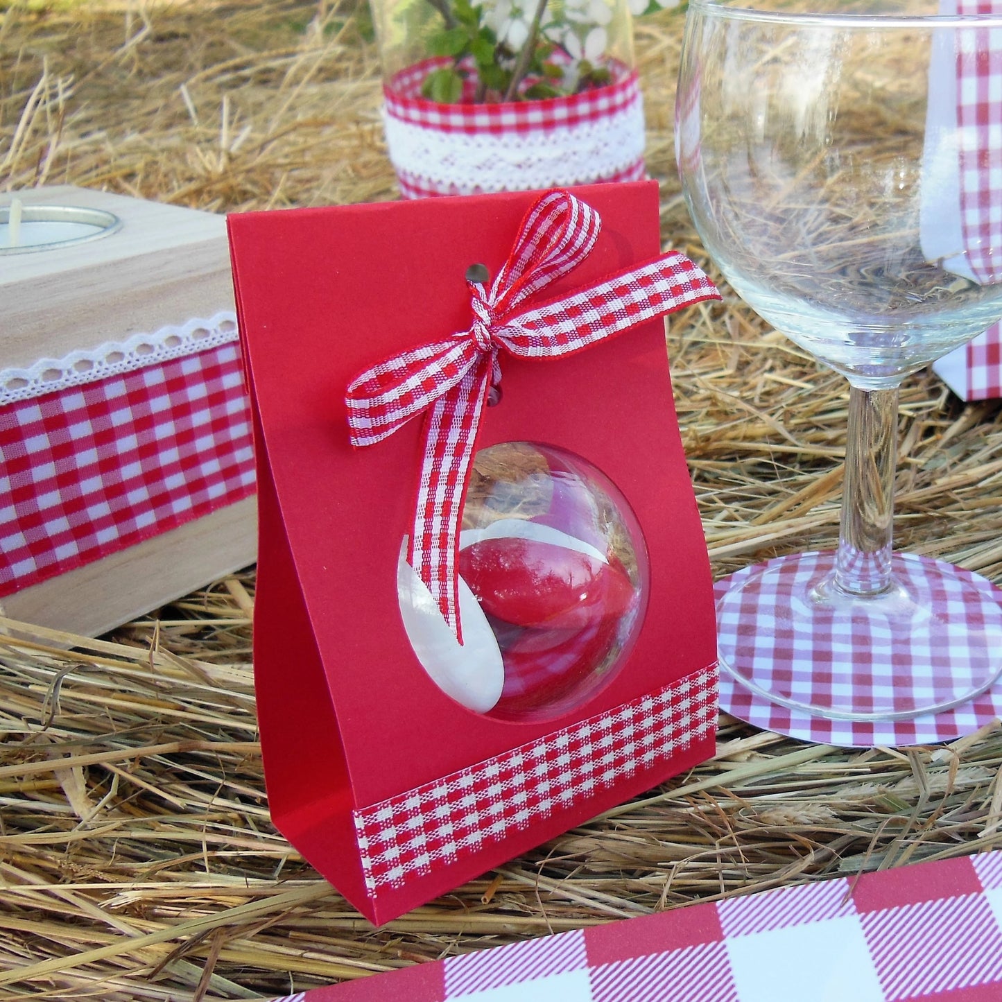 boite dragées tissu vichy bapteme mariage communion guinguette champêtre
