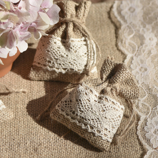 pochon dragées cadeaux mariage boheme champêtre jute dentelle